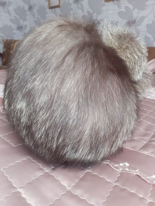 Продам шубу и шапку.