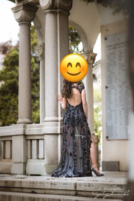 Дизайнерска рокля