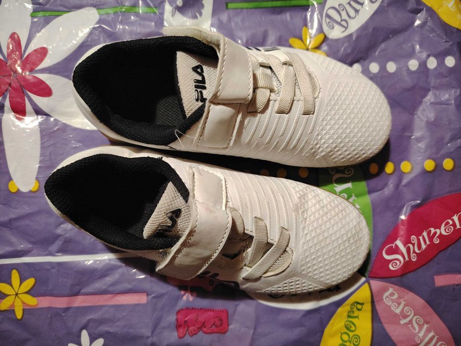 Маратонки за момчее