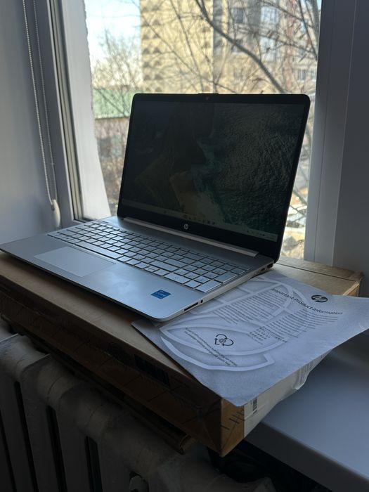 Продам Ноутбук HP 15s