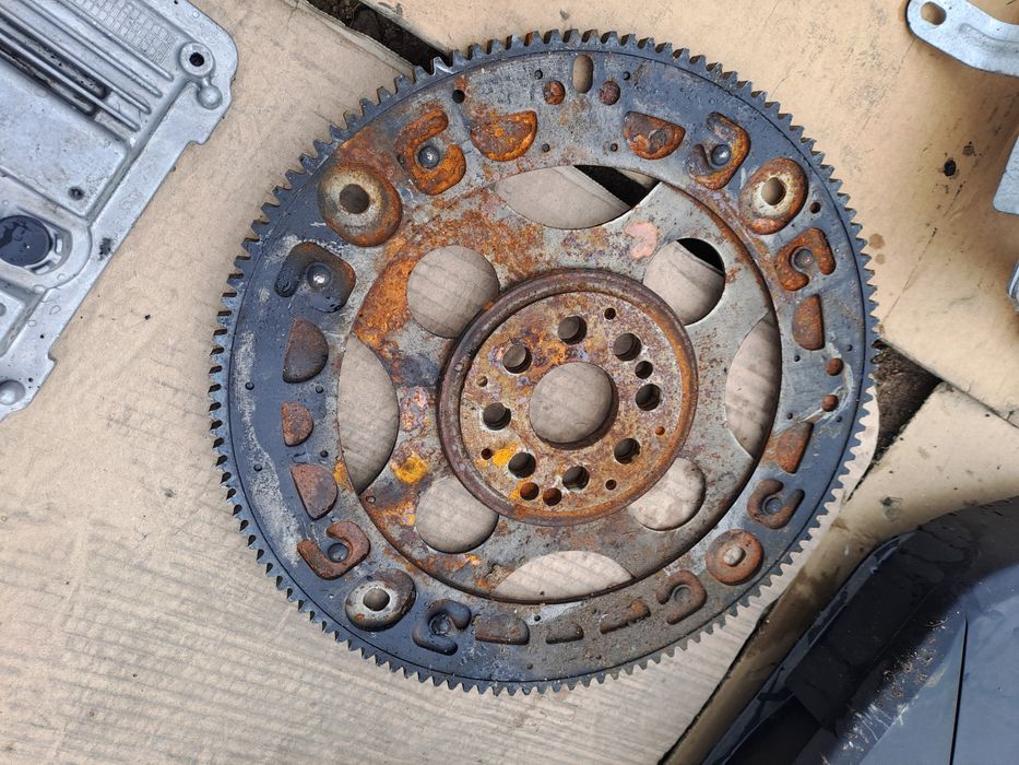 Маховик - BMW F10/F11 2.0D - БМВ Ф10/Ф11 2.0Д 184кс.