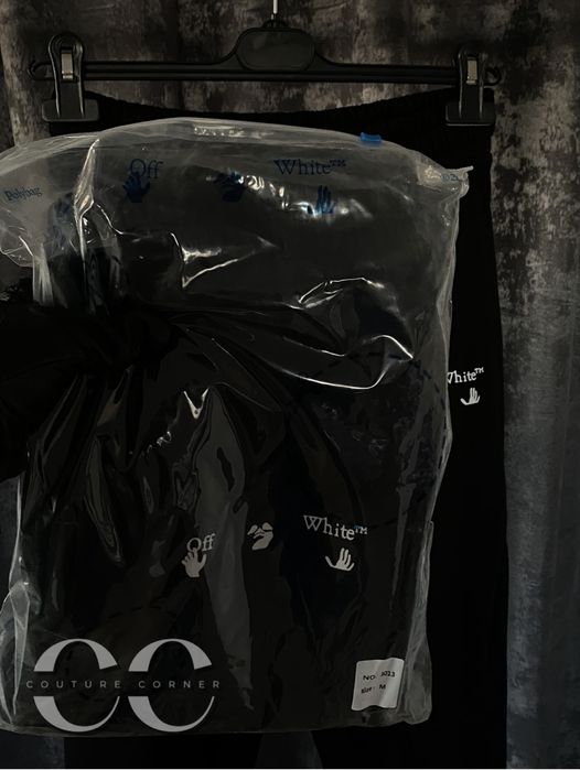 Pantaloni OFF-White • Calitate TOP • Caravaggio Diag Cuffed • Cod QR