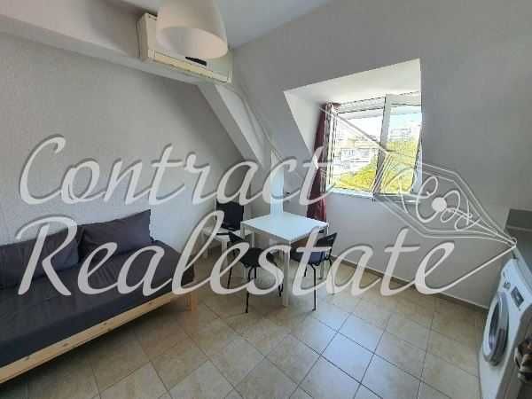 Дава се под наем Едностаен апартамент в Варна, Спортна зала - 25 кв.м за 229.5 € - Снимка #3