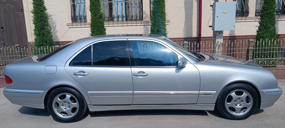 Mercedes w210 e200