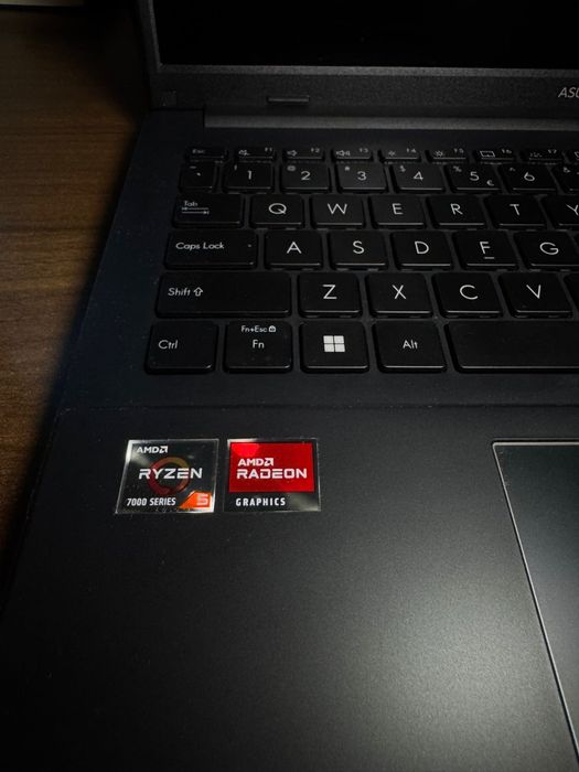 Laptop Asus VivoBook 15.6"