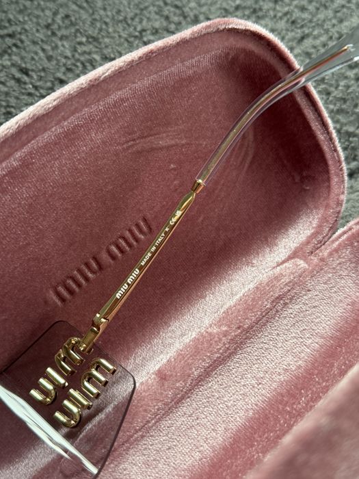 Слънчеви очила Miu Miu