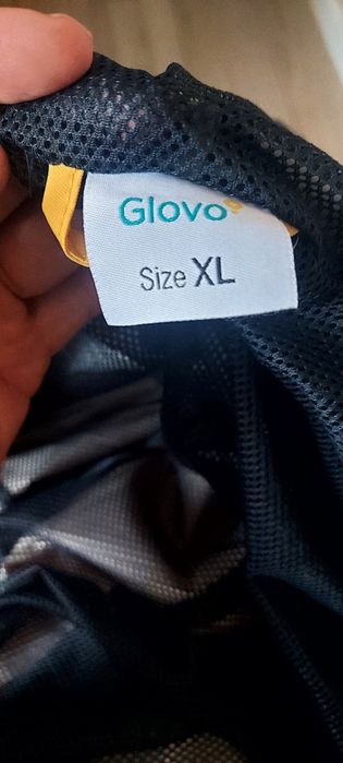 Продам дождевик Glovo