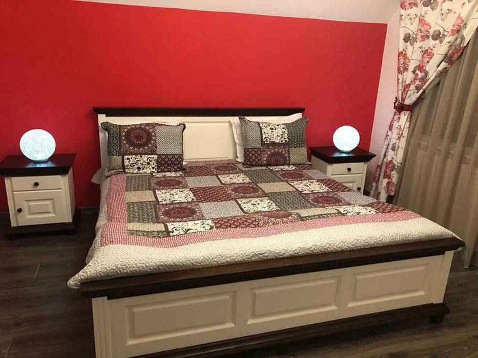 Pat din lemn masiv Bucovina, 180x200 cm, alb+nuc