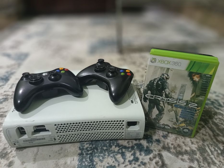 XBOX 360, в хорошем состоянии.