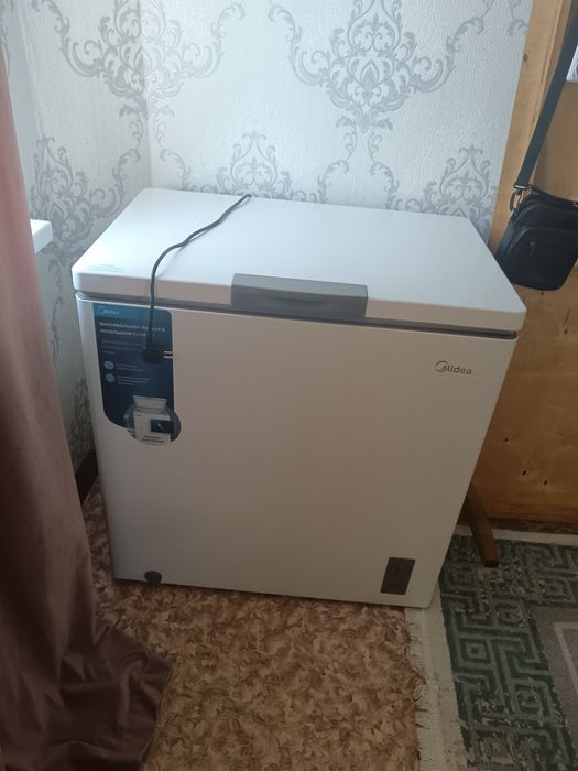 Продам морозильник