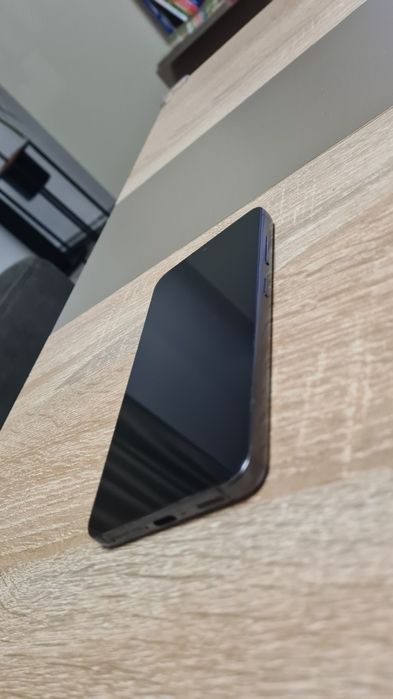 Samsung s23 impecabil