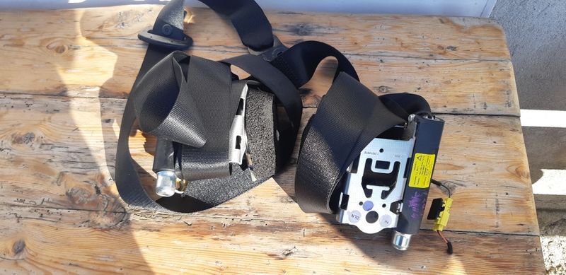 W204 Заден колан Мерцедес Ц класа Mercedes