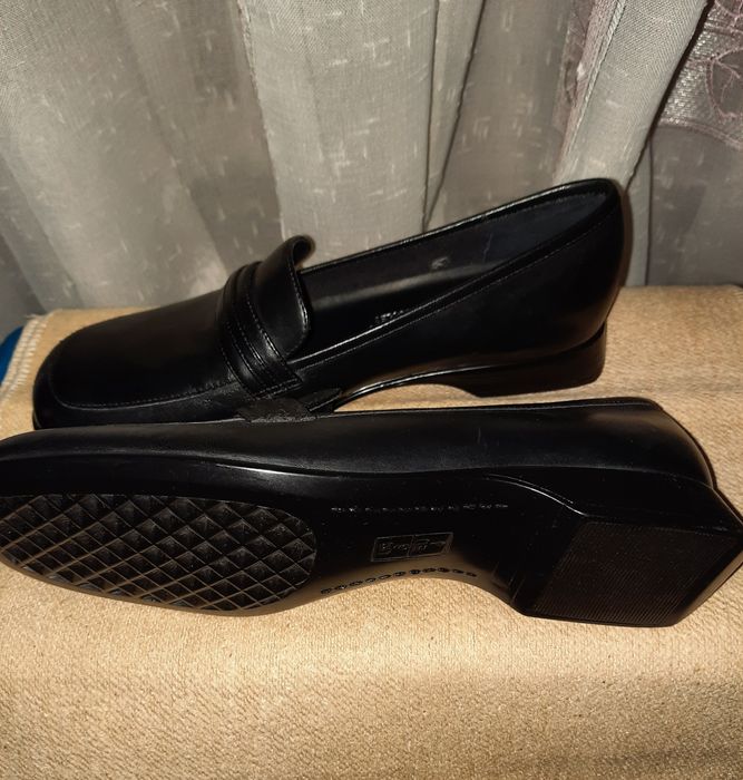 Лоферы туфли бренд What's What, США р.36