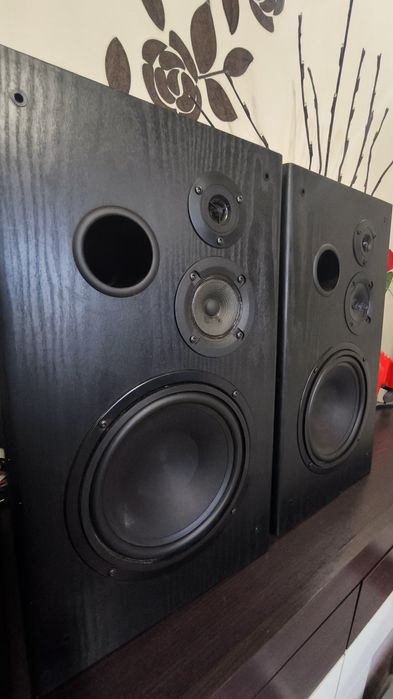 Boxe MARI Grundig SLB1 pe 3 cai, 4 ohmi 60-100W RMS