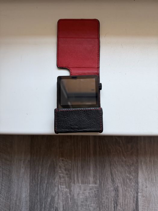 Продам  Hi FI плеер ASTELL&KERN AK 100
