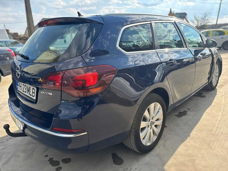 OPEL Astra 2015 — imagine 3