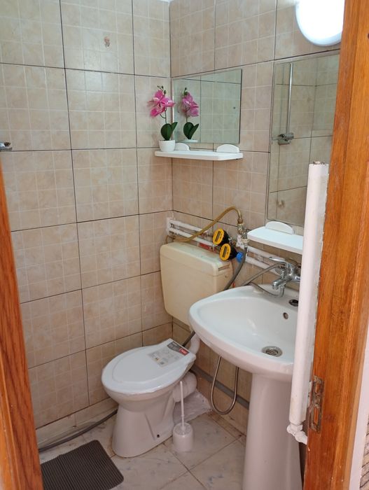 Proprietar,vind garsonieră CENTRAL