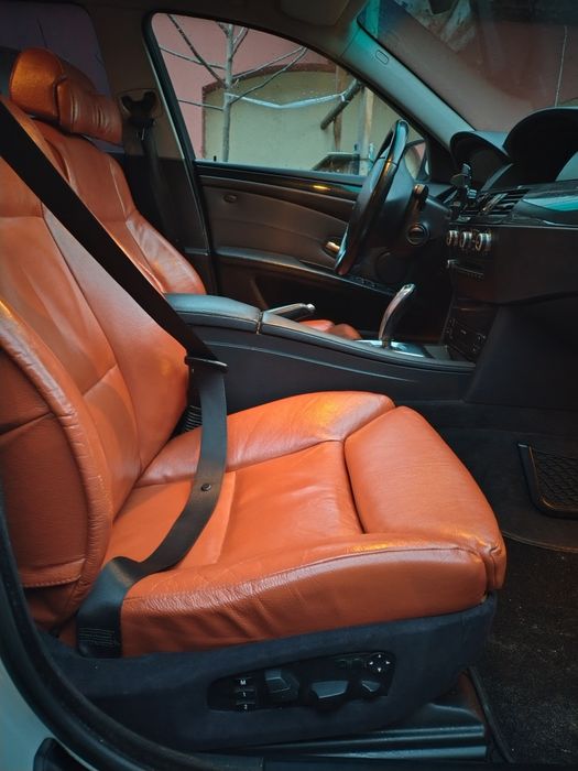 BMW 5 Series 2009 — imagine 9