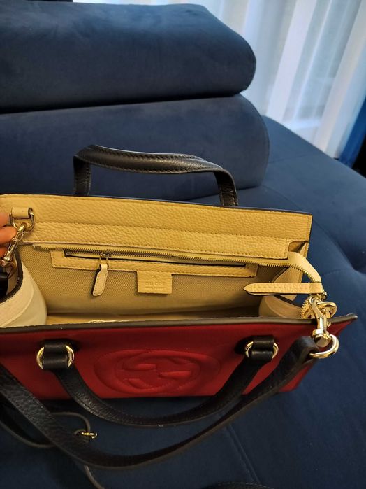 Vând geanta gucci la jumătate de preț în stare buna