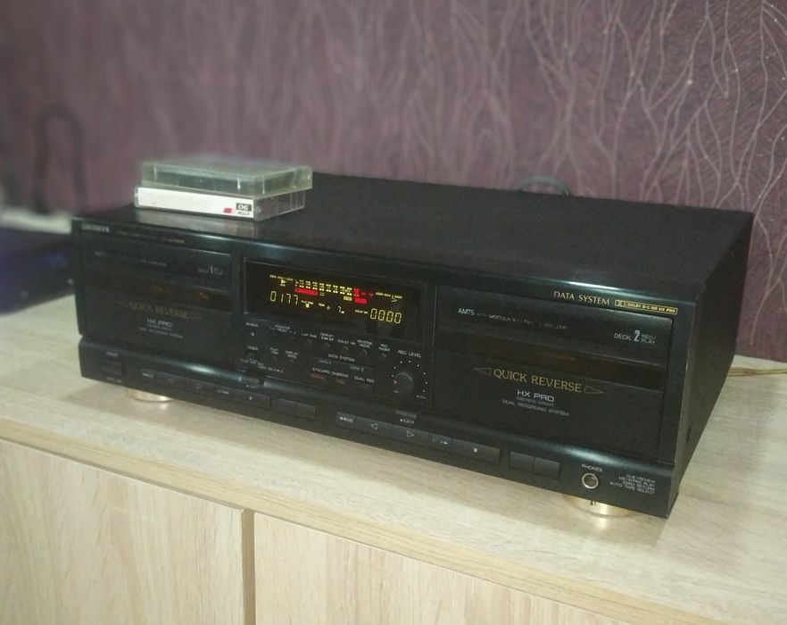Кассетная дека AIWA  929