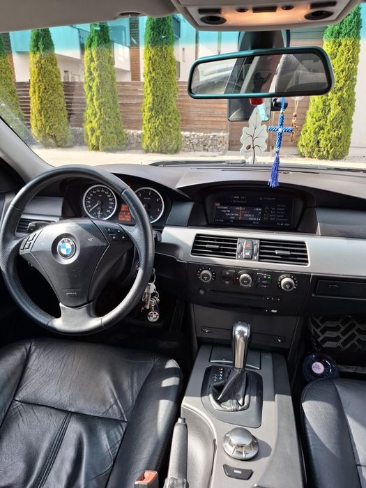 BMW E61 525d 2.5 diesel AUTOMAT – xenon, perne aer noi, jante orginale