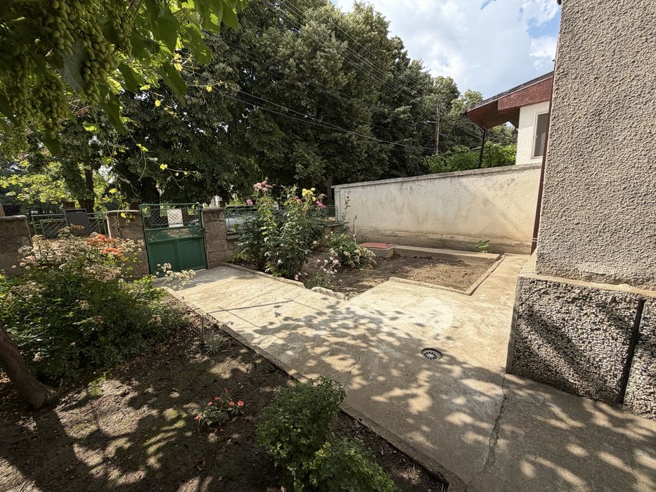 Продава се Етаж от къща в Силистра, Митница - 85 кв.м за 1236 €/кв.м - Снимка #3