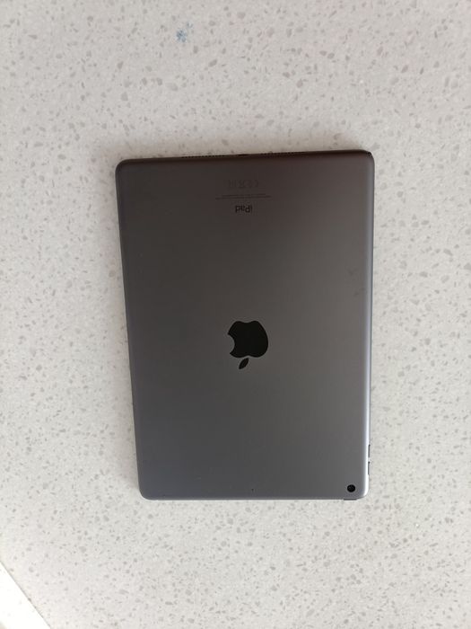 Ipad silver 64 гб