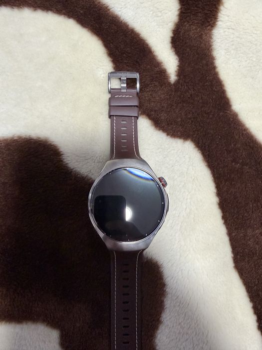 Huawei Watch 5 la cutie cu garantie
