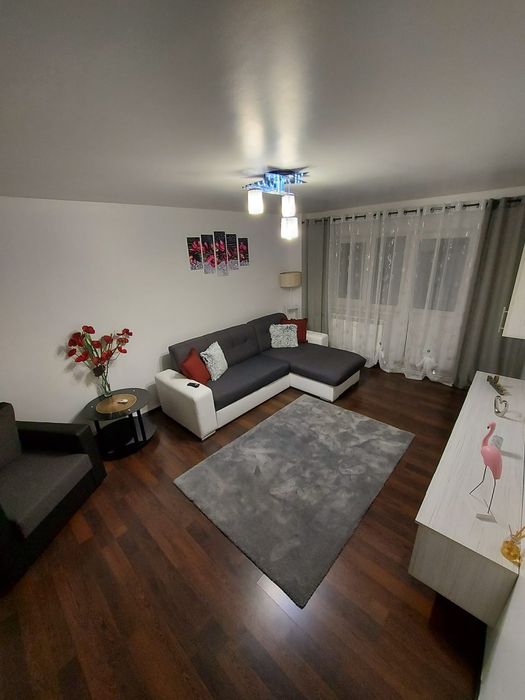 Apartament cu 2 camere decomandat