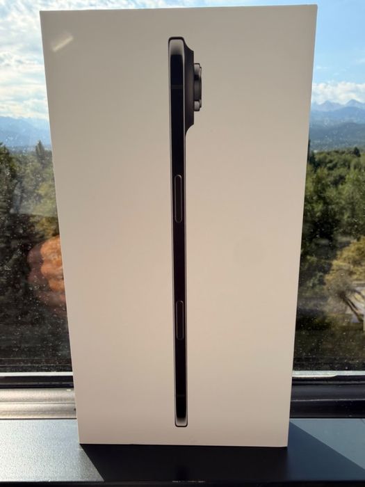 Продам новый Iphone Air 256G
