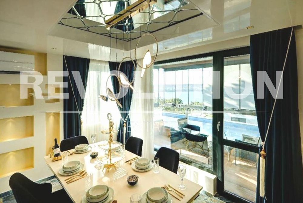 Тристаен апартамент в района на м-т Галата!