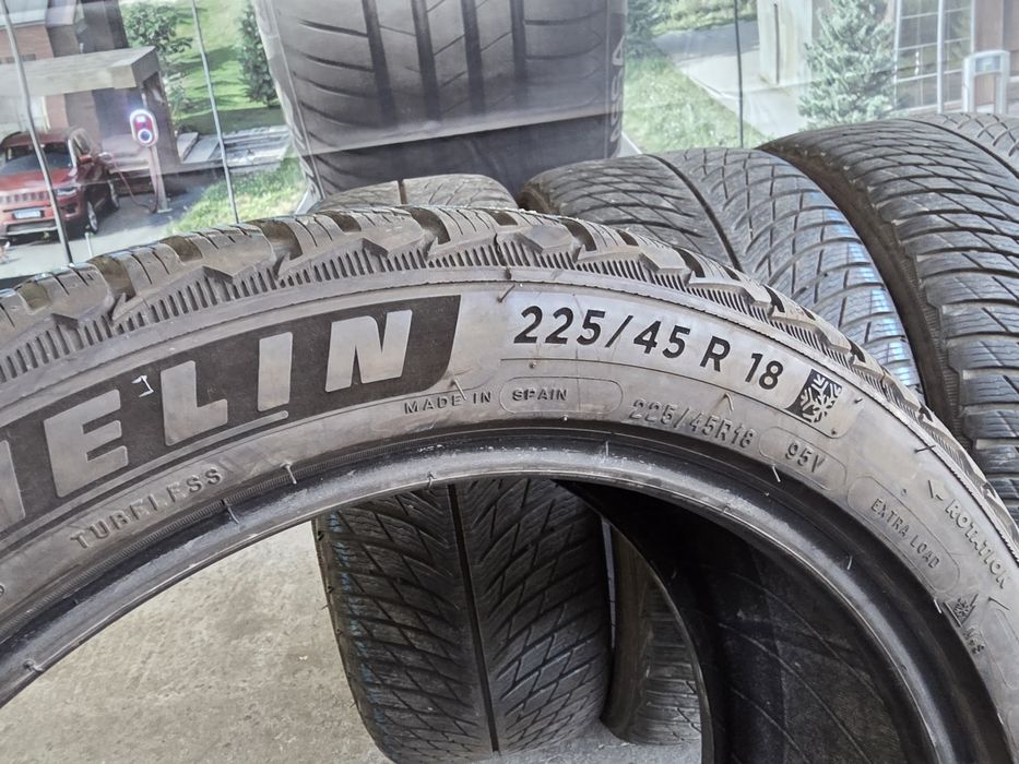 255/40/18//225/45/18 MICHELIN