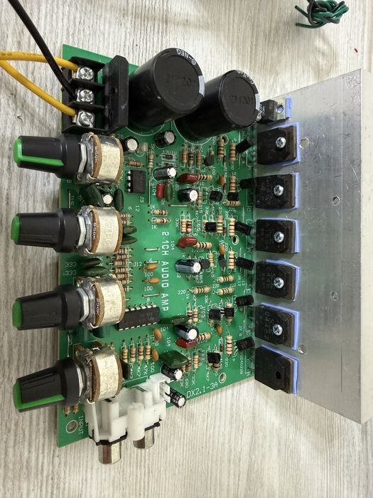 Усилитель звука 2.1 300 watt