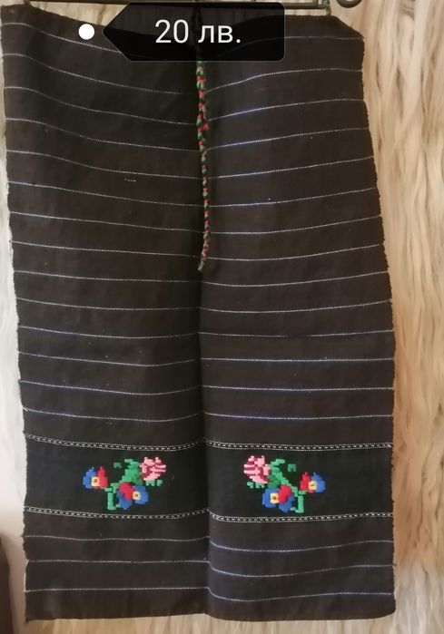 Елечета ,ризи и старинни предмети.