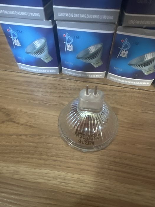 Лампа потолочная