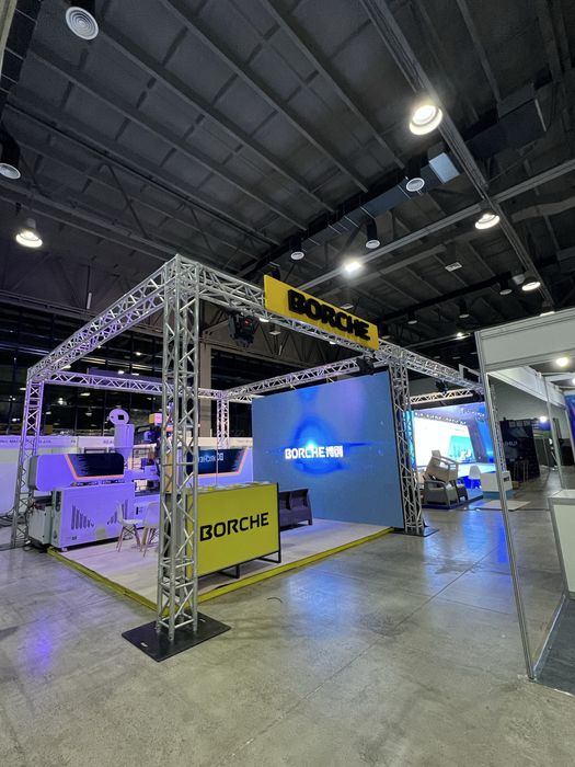 Аренда Лед экран светомузыка Алюминевая ферма конструкция подиум дым