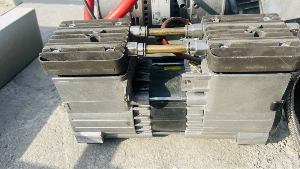 Кислородный болон и компрессоры