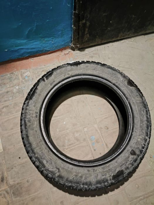 Продам одну шину
