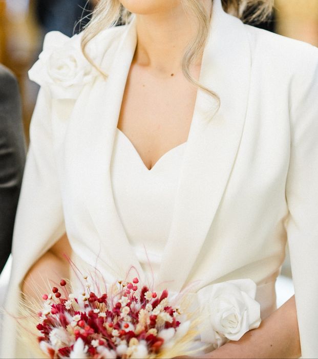 Costum alb pentru botez/cununie civila