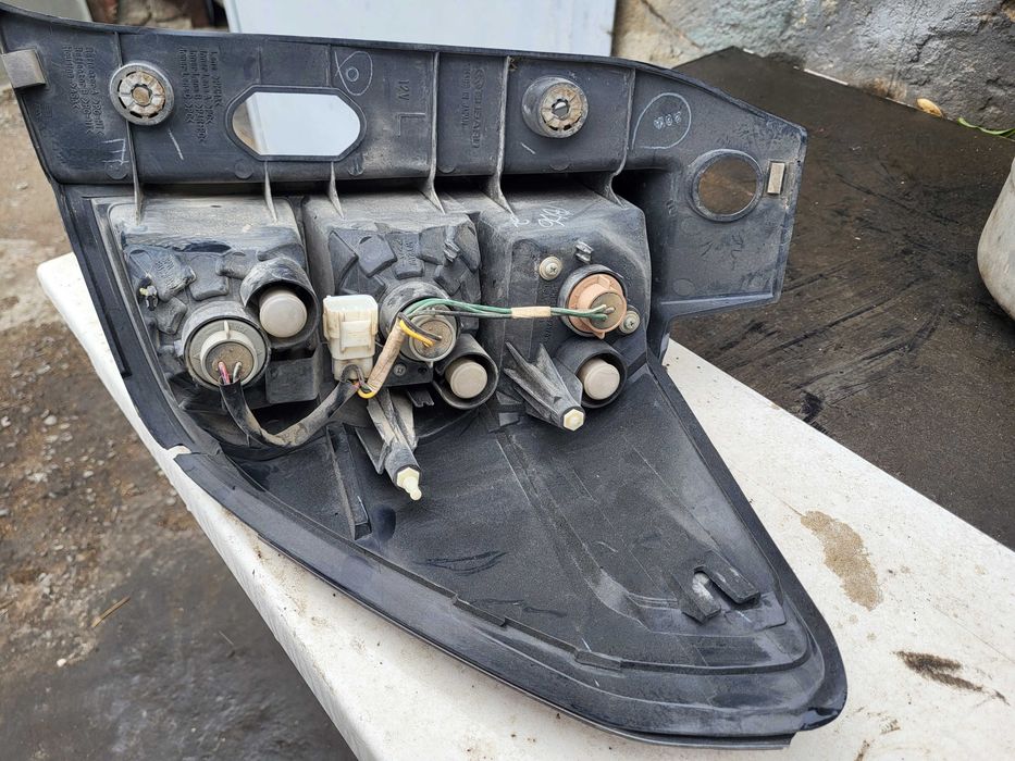 Фара задняя субару форестер