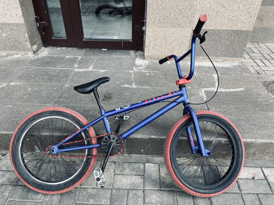 Бмх tech team mack 2020 в красном цвете