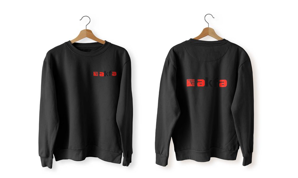 Худи и свитшоты с принтами