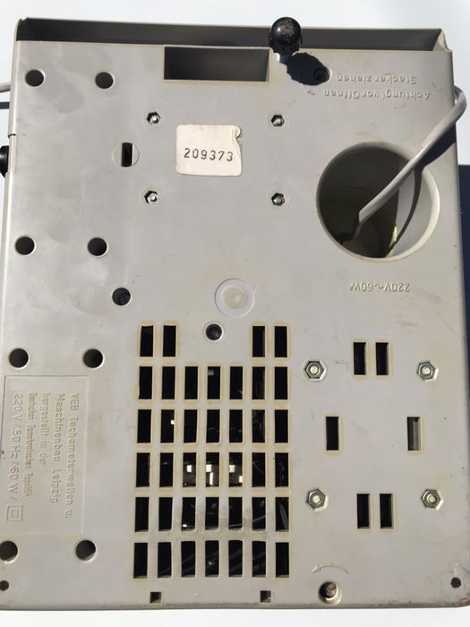Proector aspectomat diapozitive