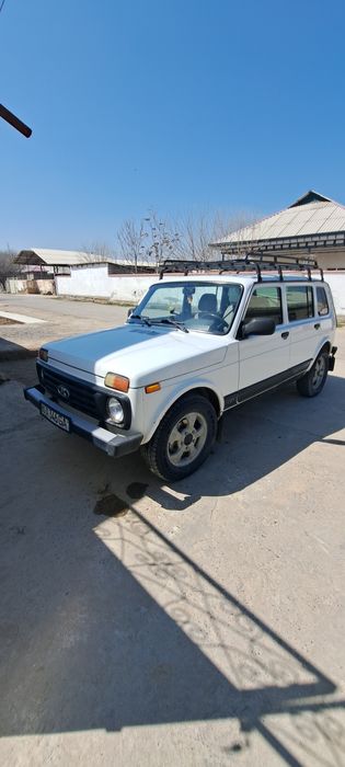 LADA  NIVA  2131