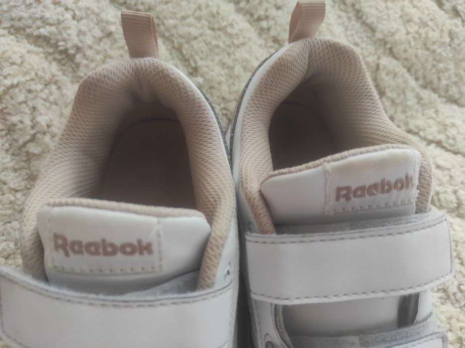 Adidași fete REEBOK