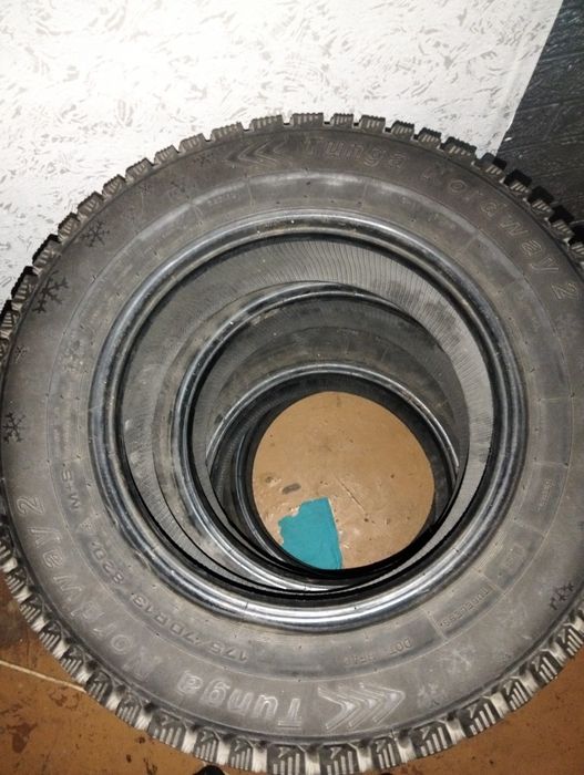 Продам зимние шины R13