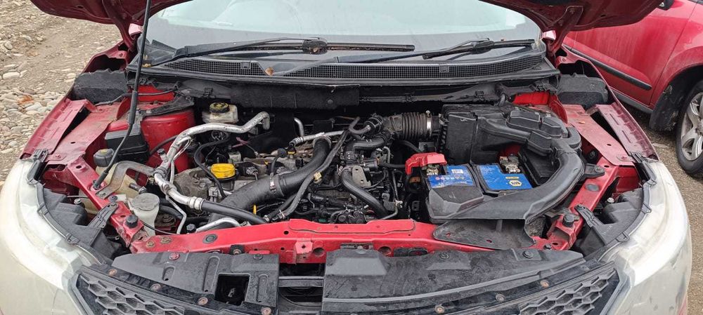 Dezmembrez  Nissan Qashqai J11 1.2 DIG-T 2014