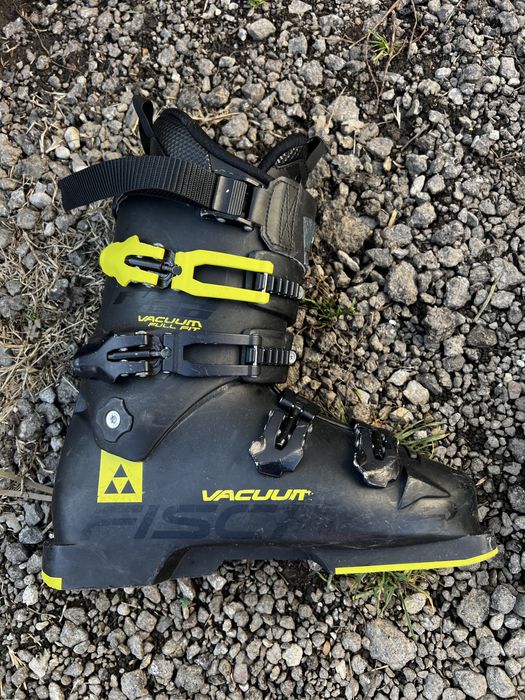 Clapari schi Fischer Vacuum RC4 World Cup 26,5 27,5 28,5