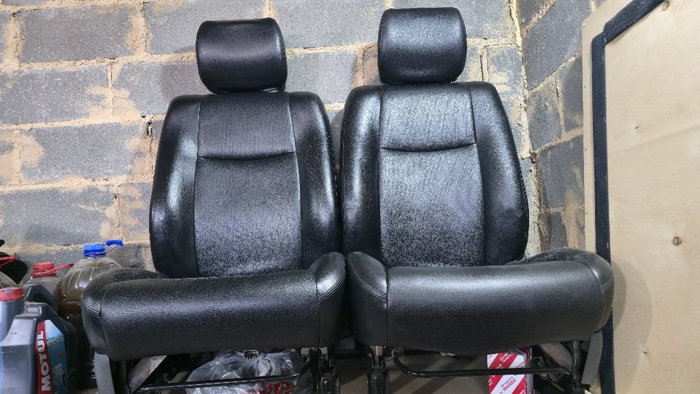 Сиденъе TOYOTA PRADO 120