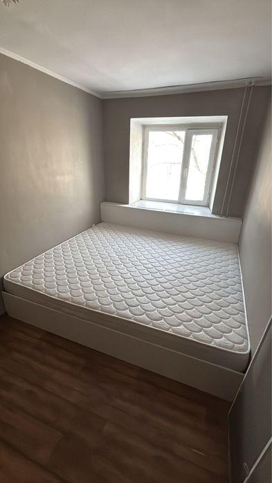 Продам большую кровать